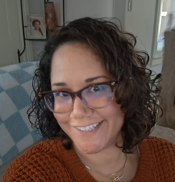 Meet your Posher, Ruthie - Picture 1 of 1